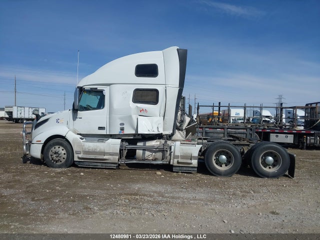 4V4NC9EJ5LN241180 Volvo VNL