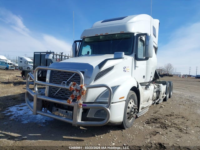 4V4NC9EJ5LN241180 Volvo VNL