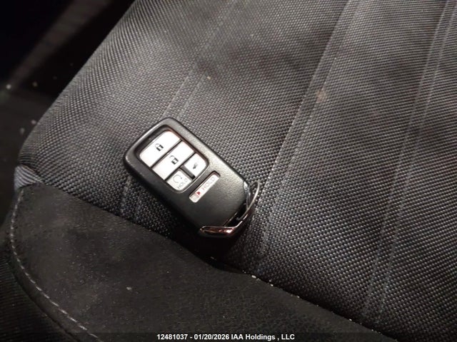 2HKRW2H26LH220791 Honda CR-V LX