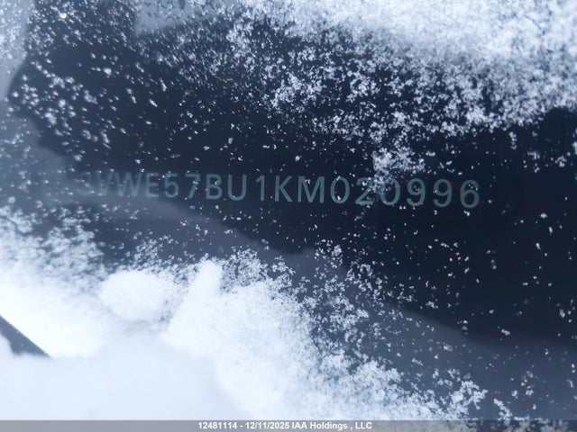 3VWE57BU1KM020996 Volkswagen JETTA SEL