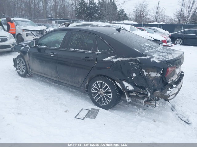 3VWE57BU1KM020996 Volkswagen JETTA SEL