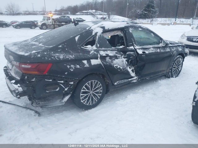 3VWE57BU1KM020996 Volkswagen JETTA SEL