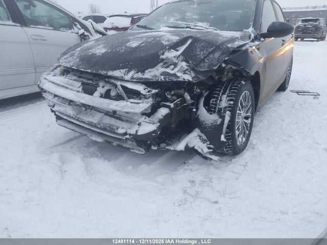 3VWE57BU1KM020996 Volkswagen JETTA SEL
