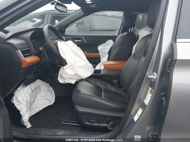 JA4J4VA86NZ602618 Mitsubishi Outlander Sel/sel Special Edition