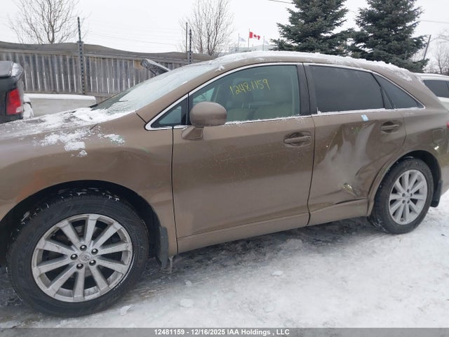 12481159 :رقم المزاد ، 4T3BA3BB8AU015705 vin ، 2010 Toyota Venza مزاد بيع