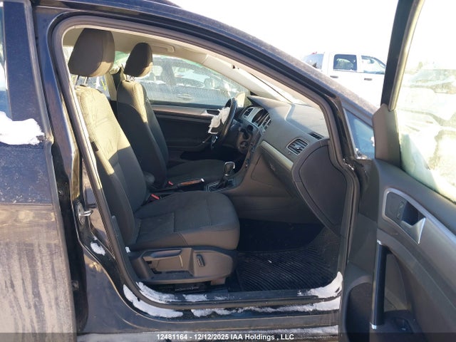 3VW017AU3HM534848 Volkswagen GOLF SPORTWAGEN