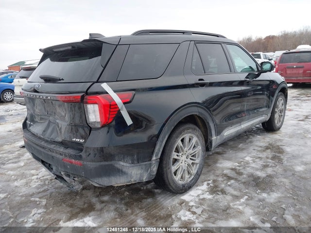 1FMUK8DH0SGA60523 Ford Explorer Active