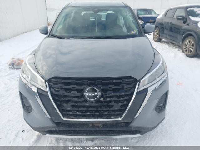 3N1CP5BV8NL527487 Nissan KICKS S