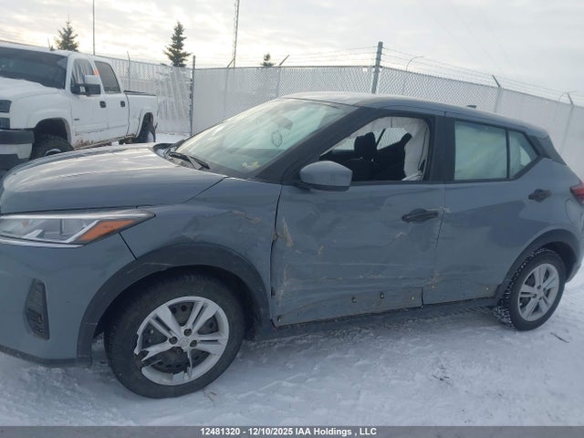 3N1CP5BV8NL527487 Nissan KICKS S