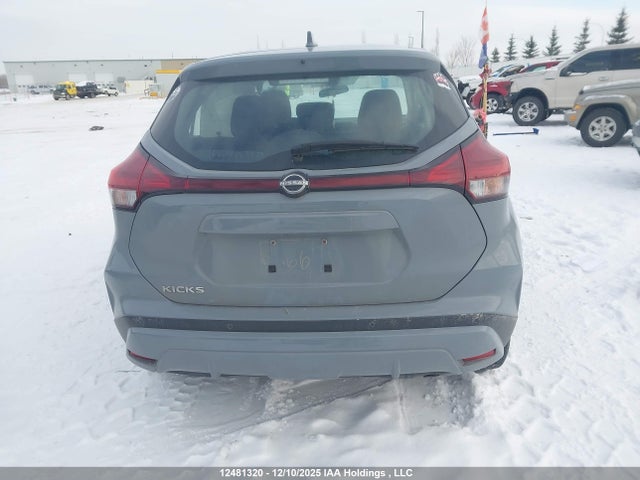 3N1CP5BV8NL527487 Nissan KICKS S