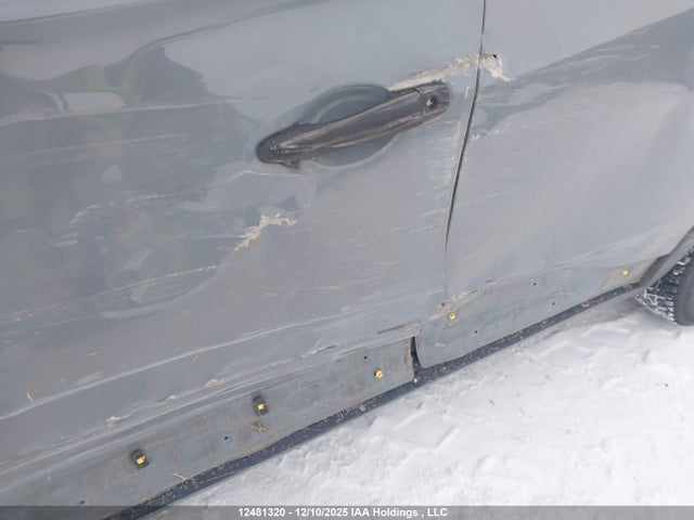 3N1CP5BV8NL527487 Nissan KICKS S