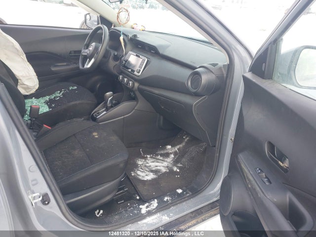 3N1CP5BV8NL527487 Nissan KICKS S