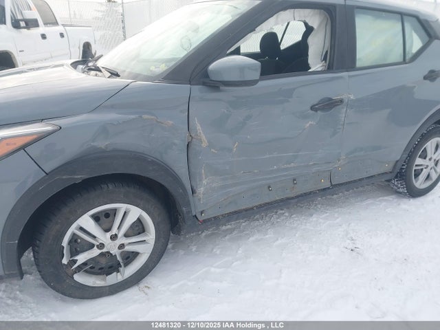 3N1CP5BV8NL527487 Nissan KICKS S