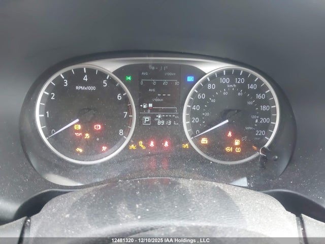 3N1CP5BV8NL527487 Nissan KICKS S