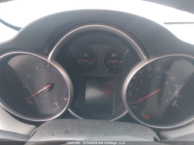 1G1PL5SH9F7211583 Chevrolet Cruze 2ls