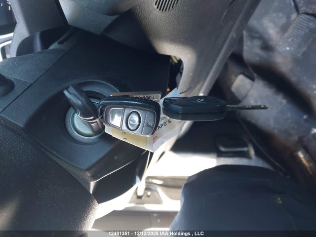 1FMCU0F70HUA33750 Ford ESCAPE S