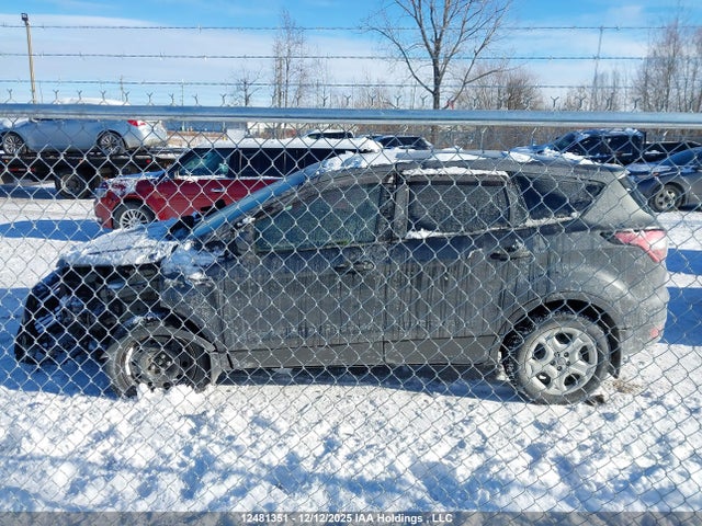 1FMCU0F70HUA33750 Ford ESCAPE S