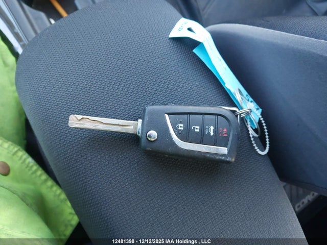 12481398 :رقم المزاد ، 5YFBPRBE2LP136786 vin ، 2020 Toyota Corolla Le مزاد بيع