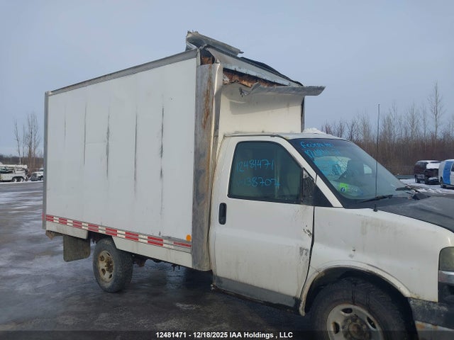2011 Chevrolet Express G3500 მანქანა იყიდება აუქციონზე, vin: 1GB0G2BA8B1138707, აუქციონის ნომერი: 12481471