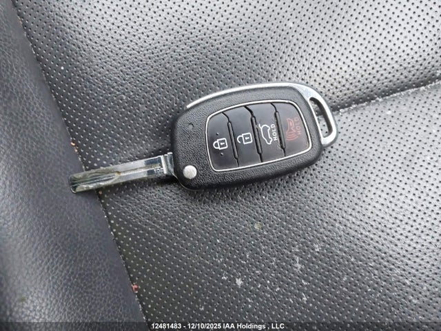 KM8J3CA43JU714452 Hyundai Tucson Limited/sport And Eco/se