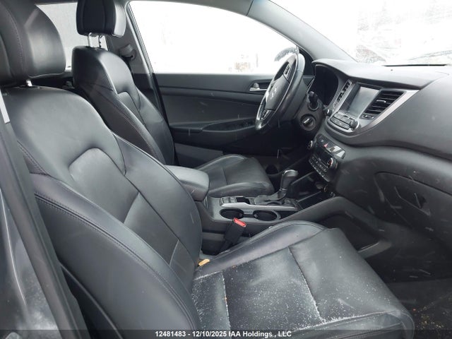 KM8J3CA43JU714452 Hyundai Tucson Limited/sport And Eco/se