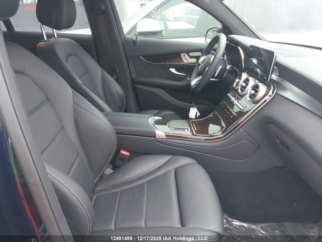 W1N0J8EB4NG014142 Mercedes-Benz Glc 300 Coupe 4matic