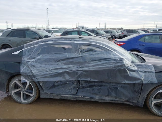 1HGCV1F39NA800708 Honda Accord Sport