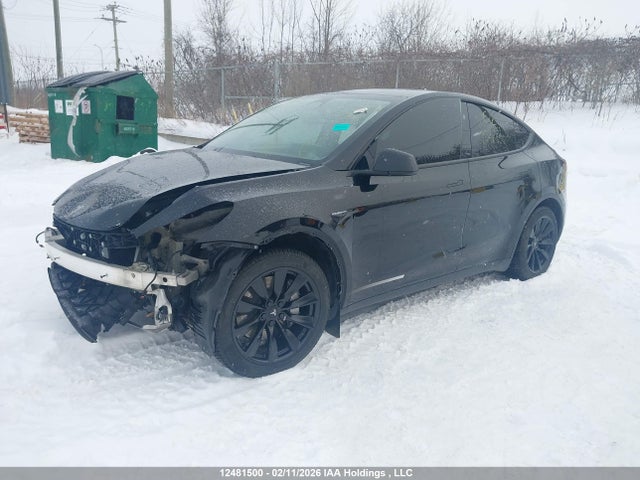 7SAYGDEE0RF105679 Tesla Model Y