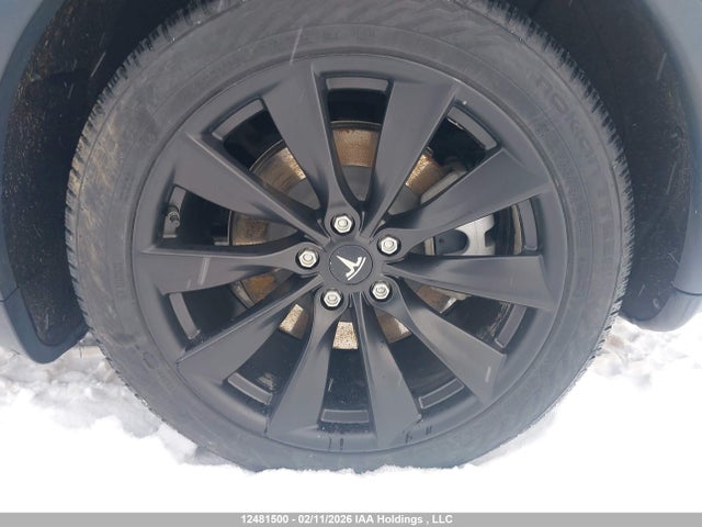 7SAYGDEE0RF105679 Tesla Model Y