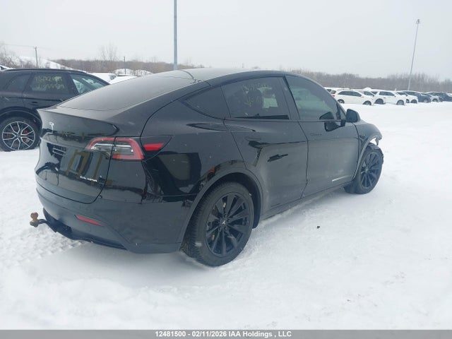 7SAYGDEE0RF105679 Tesla Model Y
