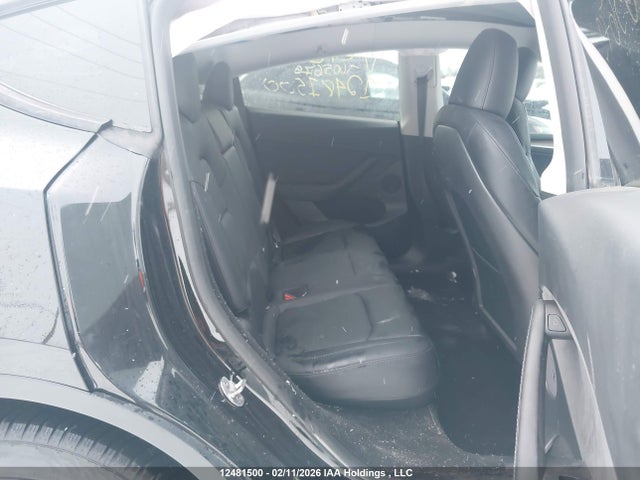 7SAYGDEE0RF105679 Tesla Model Y