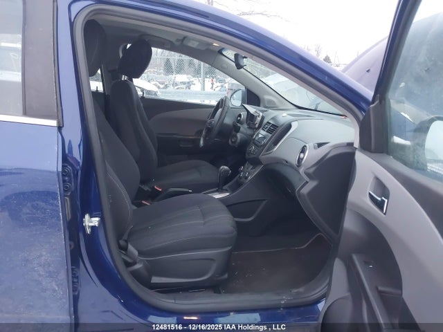 1G1JC6EHXE4141809 Chevrolet Sonic Lt Auto