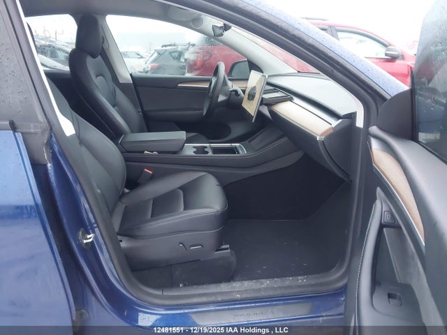 7SAYGDEE4NF572405 Tesla Model Y Long Range