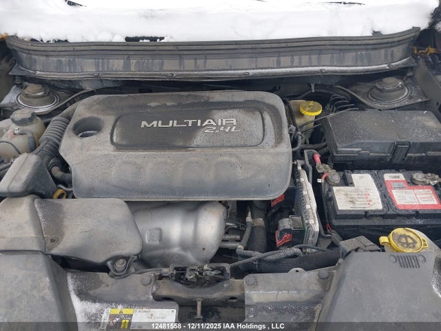 1C4PJLAB0EW114016 Jeep Cherokee Sport