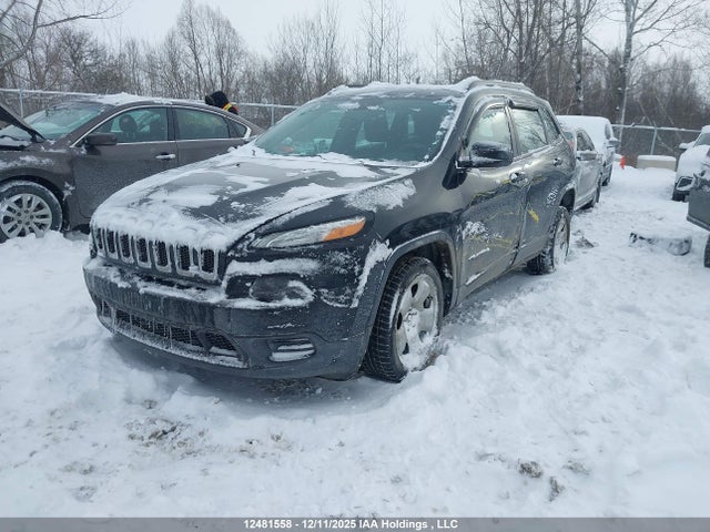 1C4PJLAB0EW114016 Jeep Cherokee Sport
