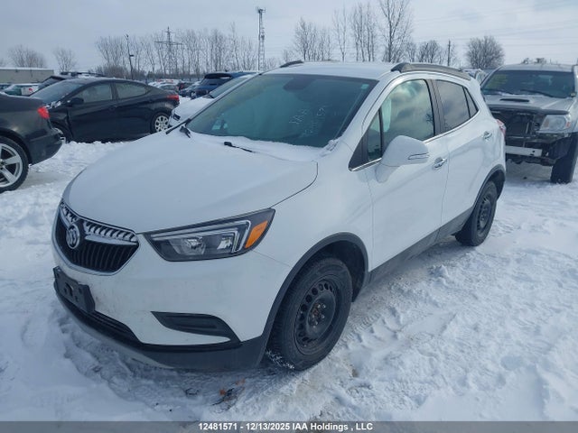 Buick Encore Preferred 2018 KL4CJASB2JB685133 Image 2