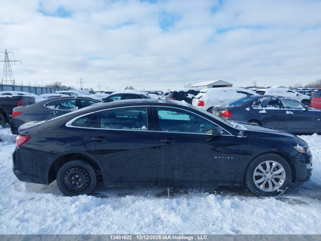 1G1ZD5ST5KF163705 Chevrolet MALIBU LT