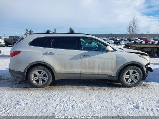 KM8SNDHFXGU146589 Hyundai Santa Fe Se/limited
