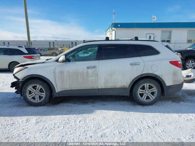 KM8SNDHFXGU146589 Hyundai Santa Fe Se/limited