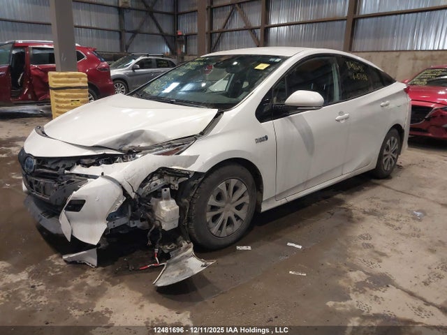 Toyota Prius 2020 JTDKARFP8L3151458 Image 2