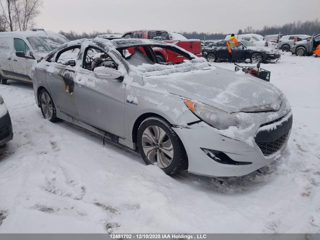 KMHEC4A44EA107426 auction archive image