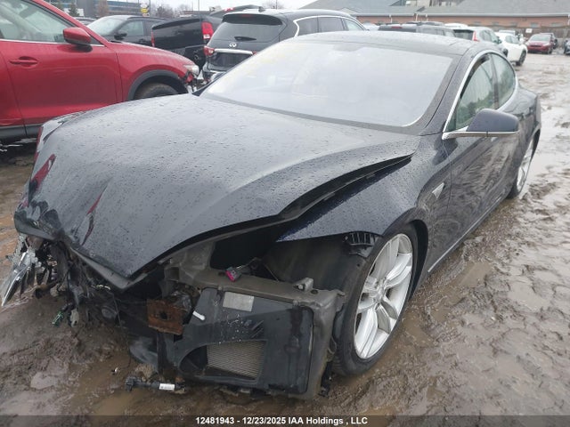 5YJSA1H18EFP48660 Tesla MODEL S