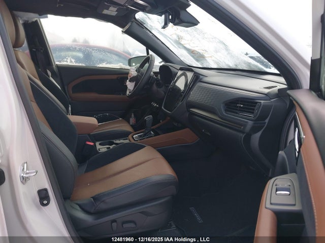 Subaru Forester Hybrid E-boxer Premier 2025 JF2SLSTD2SH422917 Image 5