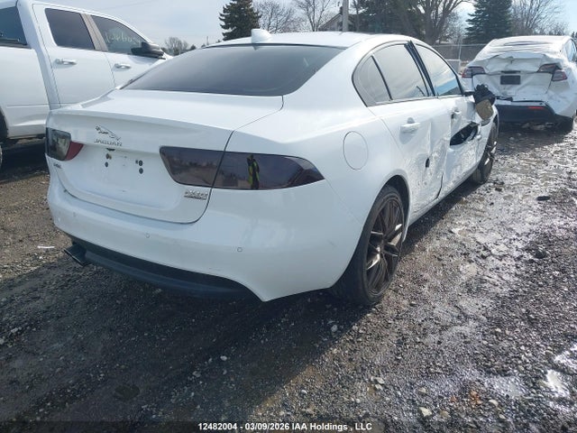 Jaguar Xe Prestige 2018 SAJAK4FNXJCP22893 Image 4