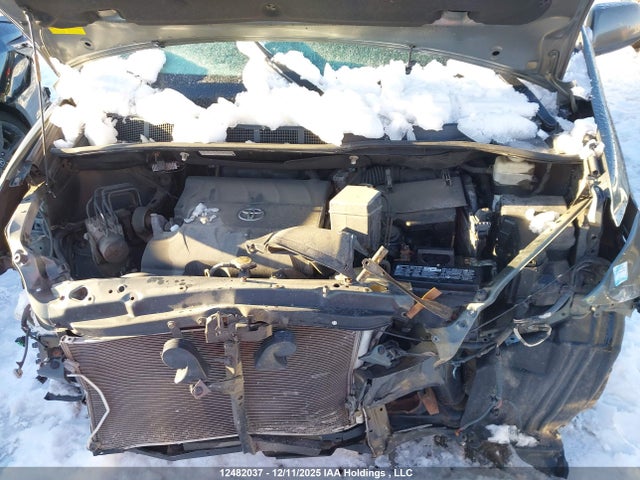 2014 Toyota Sienna მანქანა იყიდება აუქციონზე, vin: 5TDZK3DC5ES431736, აუქციონის ნომერი: 12482037