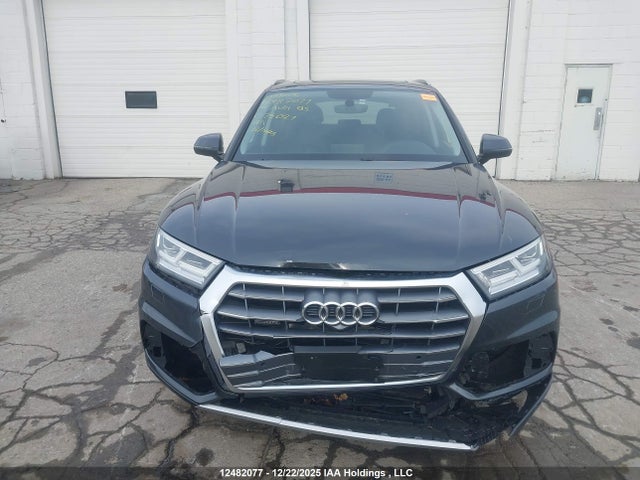 WA1BNAFYXK2075027 Audi Q5 Premium Plus
