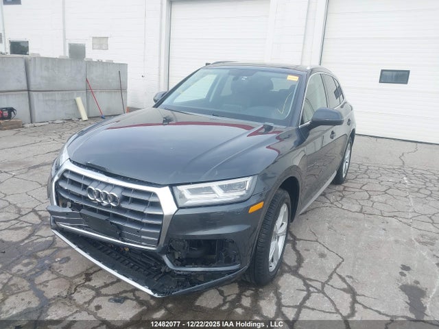 WA1BNAFYXK2075027 Audi Q5 Premium Plus