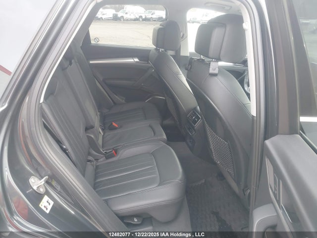 WA1BNAFYXK2075027 Audi Q5 Premium Plus