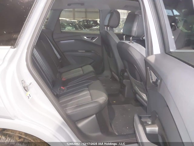 WA1GUAFZ3SP044335 Audi Q4 E-TRON