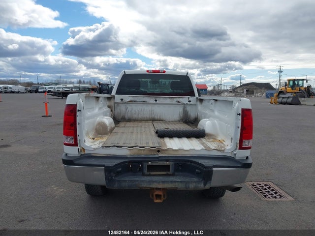 12482164 :رقم المزاد ، 1GT3CZBG7AF132691 vin ، 2010 Gmc Sierra C2500 Heavy Duty مزاد بيع